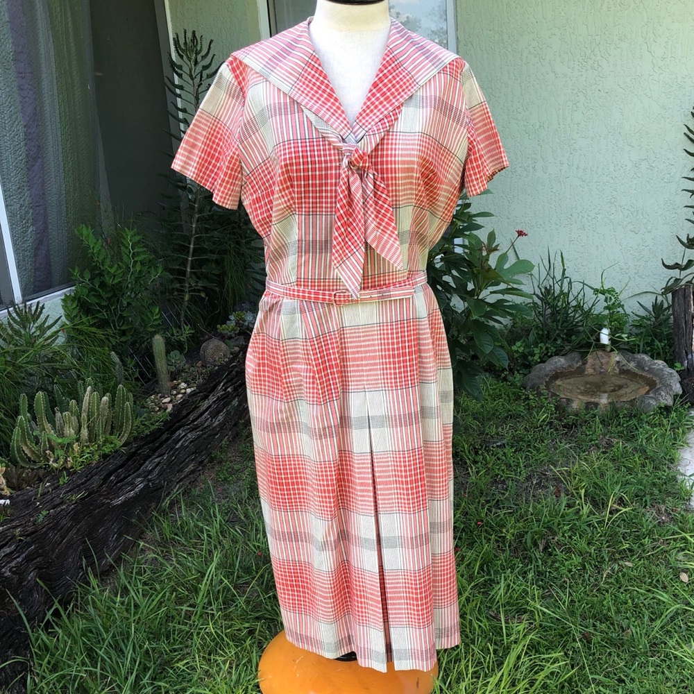 50’s PLAID DAYDRESS.
